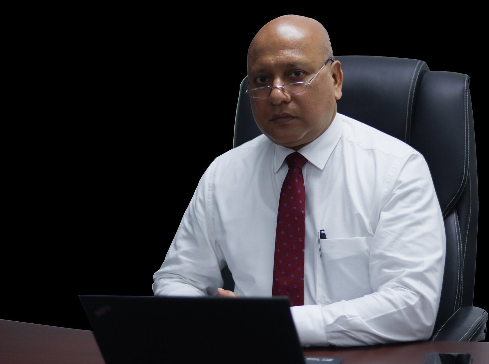 Mr. Roshan Hassen